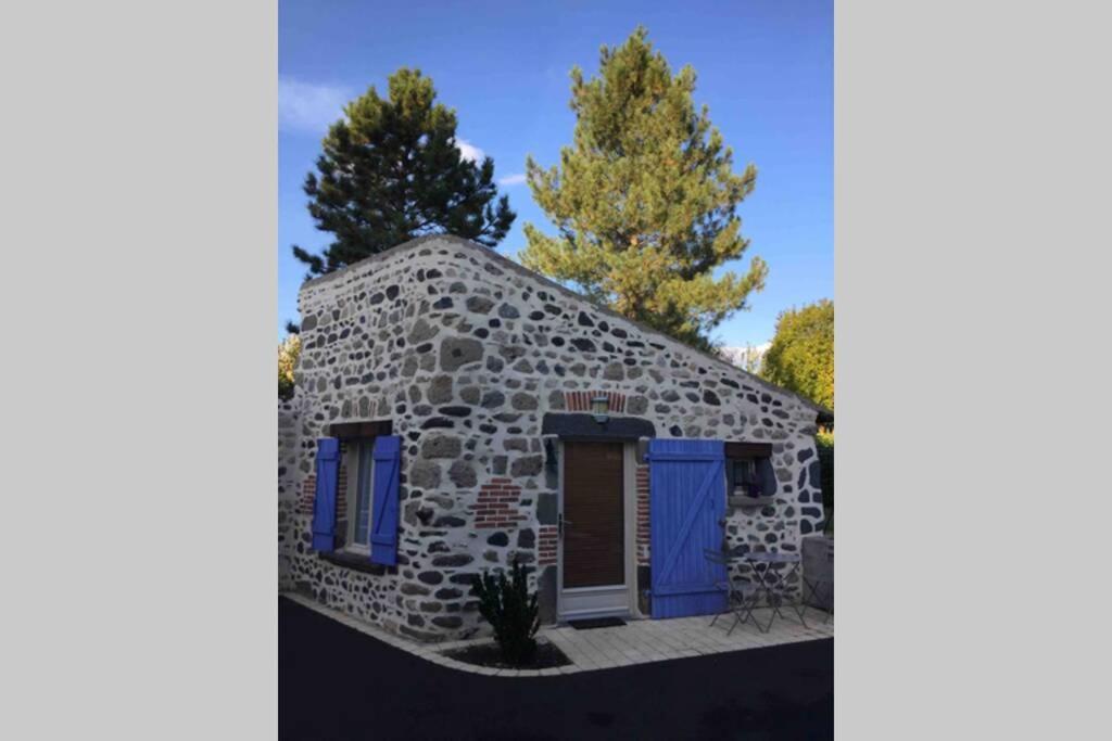Maisonnette En Pierre Independante De 20 M2 Saint-Cirgues-sur-Couze Exteriör bild